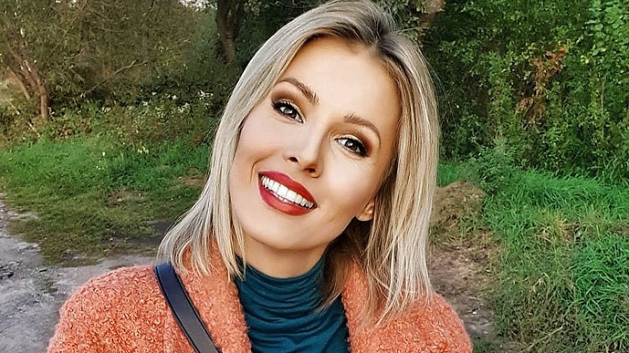 Kalisová je single.