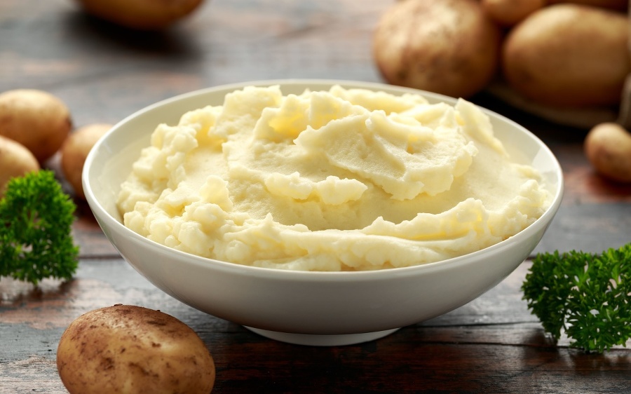 Mashed potatoes in white