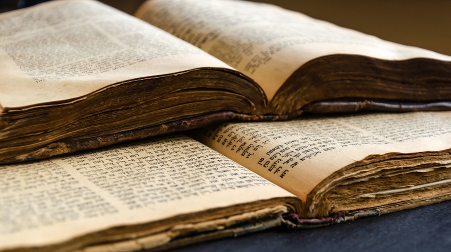 Jewish Bible. An open