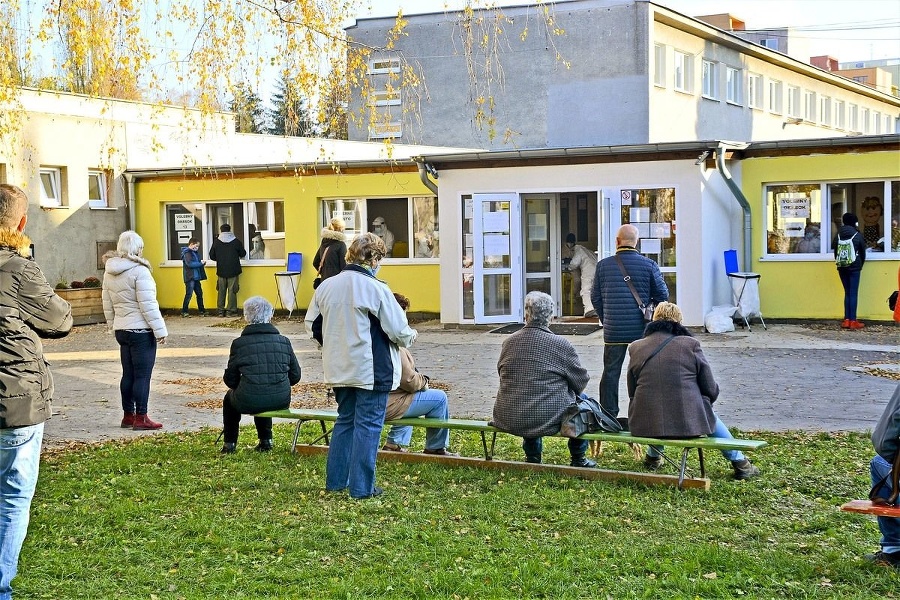 Dôchodca skolaboval pár minút