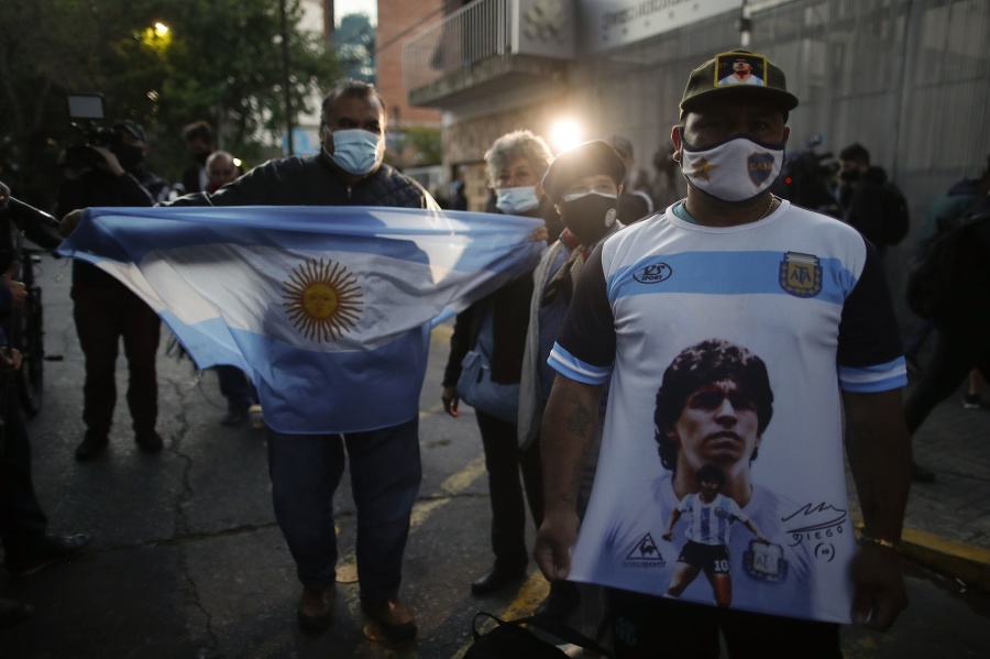 Fanúšikovia legendárneho argentínskeho futbalistu