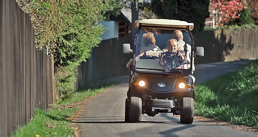 Obľúbený golfový vozík, na ktorom Gott rád jazdil. 