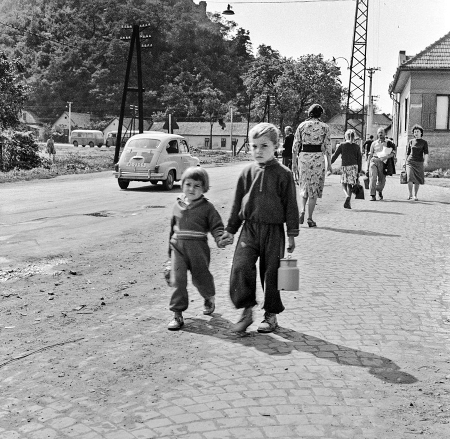 Továrenská ulica (1960)