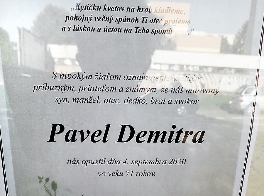 Parte Demitrovho otca.