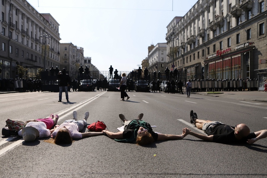 Protesty v krajine vypukli