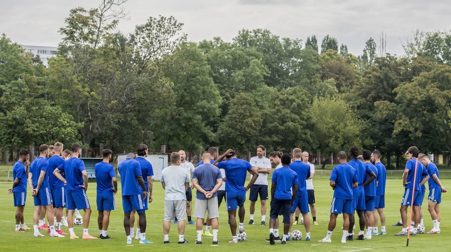 Futbalisti Slovana sa pripravovali