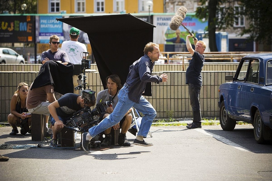 Akčné scény: Červený kapitán bol prvým románom, ktorý sa dočkal  filmového spracovania