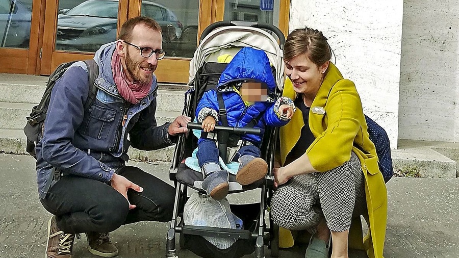 S manželkou Zuzkou si koncom roka 2017 adoptovali synčeka Adriana. 
