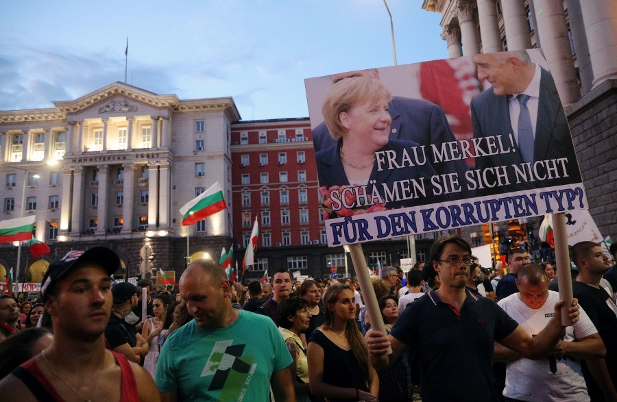Protivládni protestujúci v Bulharsku