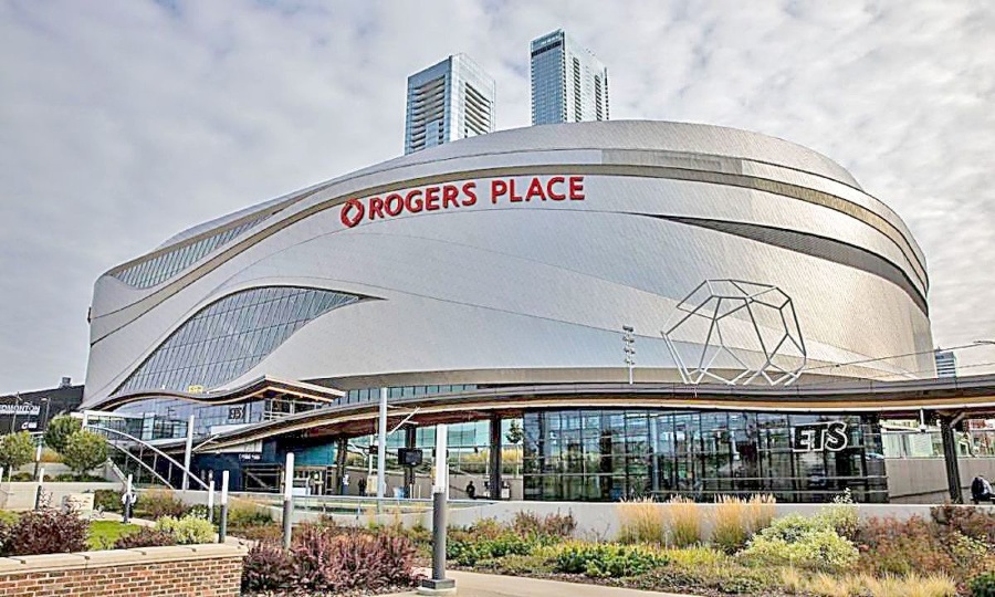 Rogers Place bola vybraným