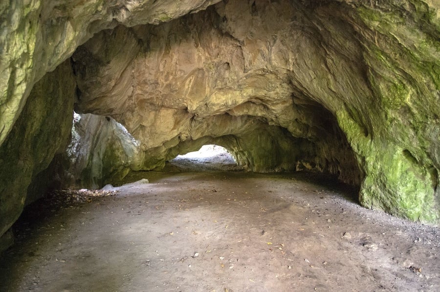 Jaskyňa Čertova pec bola