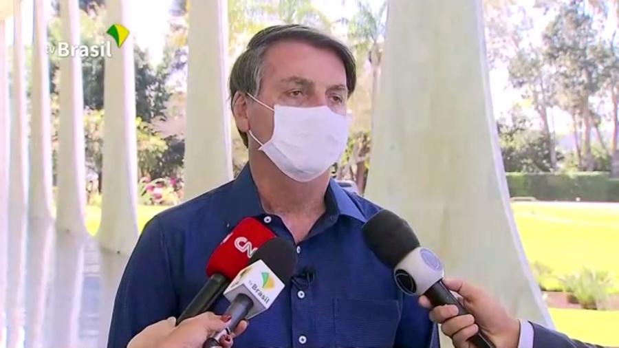 Bolsonaro sqa nakazil koronavírusom.