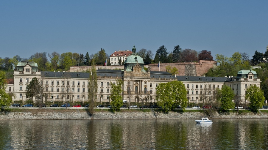 Budova českého úradu vlády.