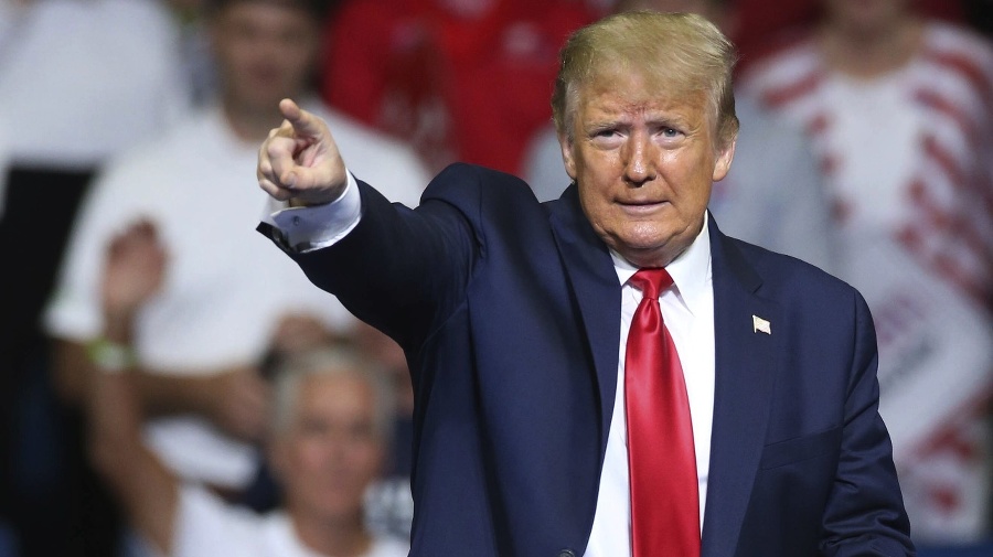 Americký prezident Donald Trump počas svojho predvolebného mítingu v Tulse