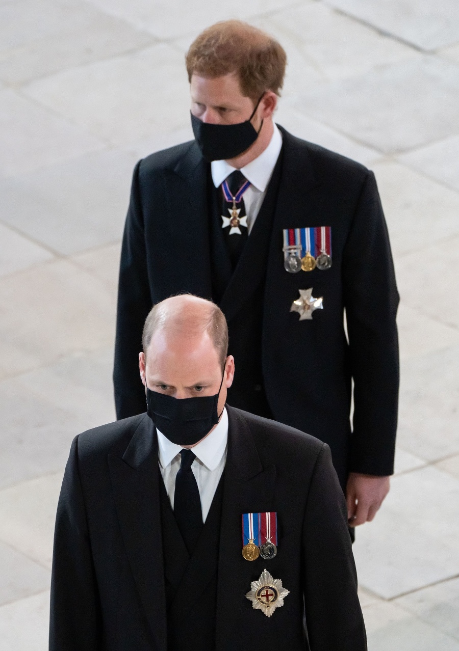 Harry a William na pohrebe princa Philipa.