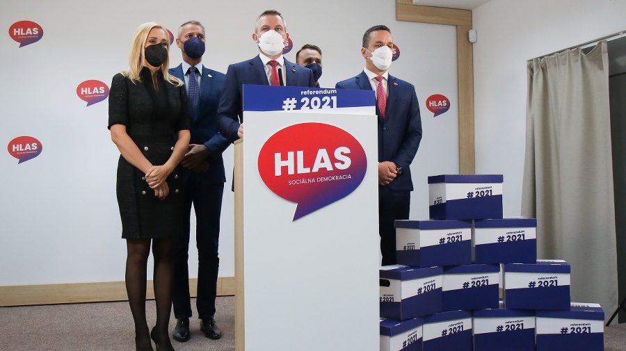 Podpredsedovia strany HLAS-SD Denisa