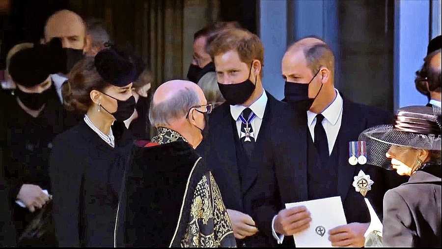 Bratia vedľa seba prvýkrát stáli až pri dekanovi.