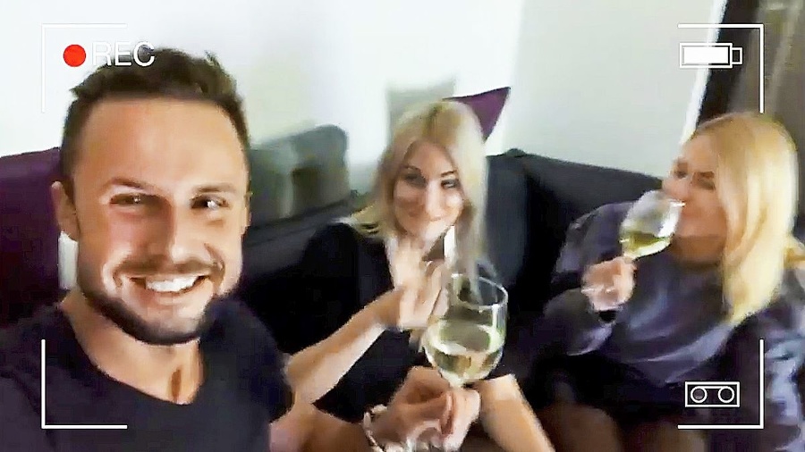 Ženích to na kolaudačke v Prahe poriadne roztočil.