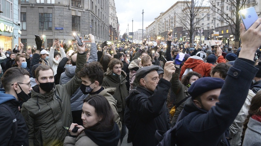 Na zhromaždeniach na podporu