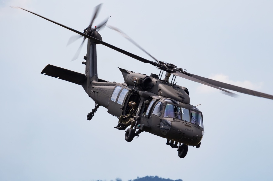 Sikorsky UH-60 Black Hawk