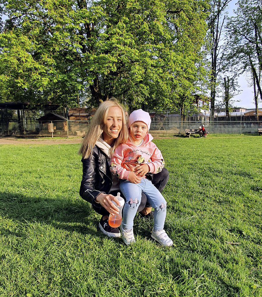 Naila (2,5) a mamička
Majka (33), Lučenec