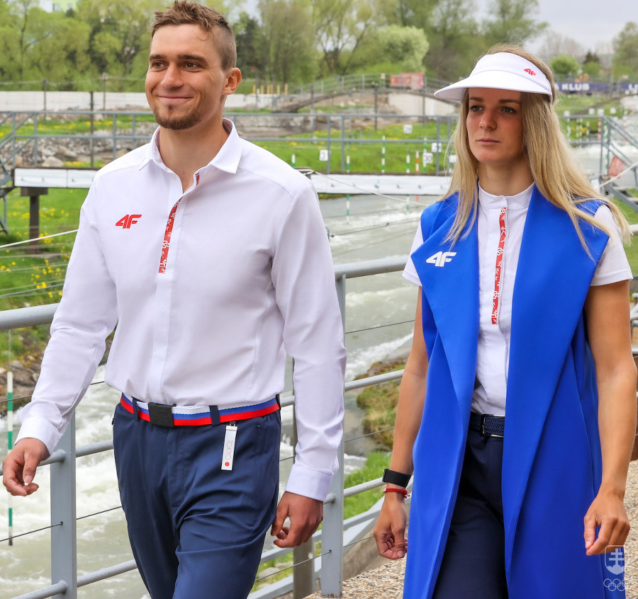 Oblečenie slovenských športovcov na