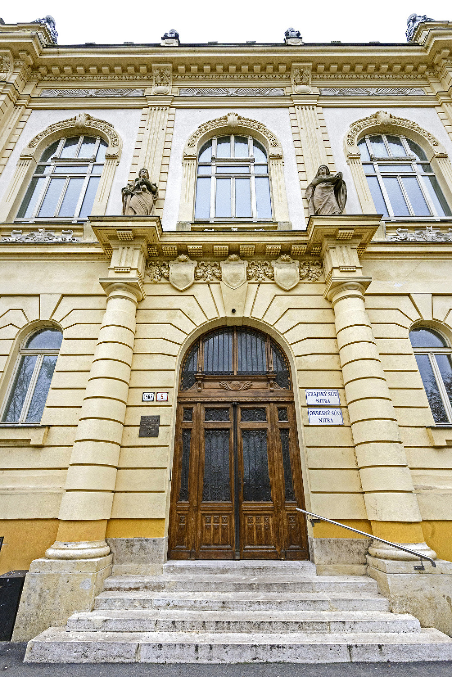 Podnikateľ bude musieť veľa vysvetľovať na Okresnom súde v Nitre.