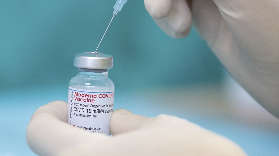 Očkovaciu látku od spoločnosti