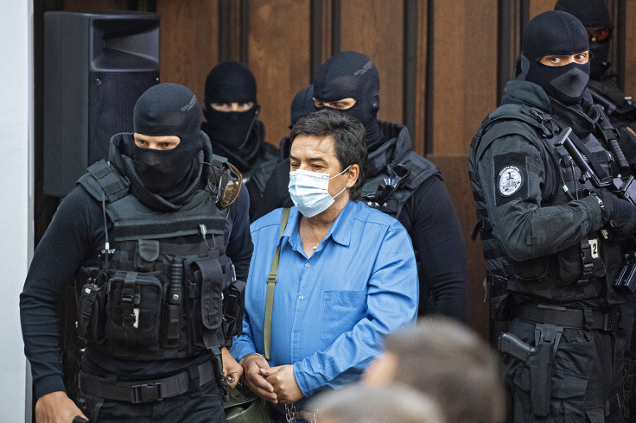 Najvyšší súd SR , 15. 6. 2021 o 
9.05 hod.: Kočnera pôvodne súd v Pezinku
oslobodil ako nevinného, terajší
verdikt upozornil na mnohé nedostatky.