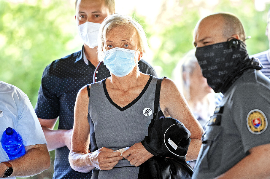 Mama Martiny Kušnírovej
Zlatica sa nezdržala sĺz
priamo na pojednávaní.
