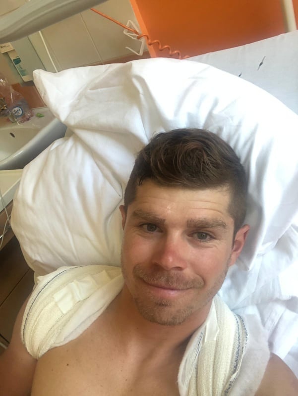 Juraj Sagan spadol počas piatkového tréningu a privodil si zlomeninu kľúčnej kosti. 