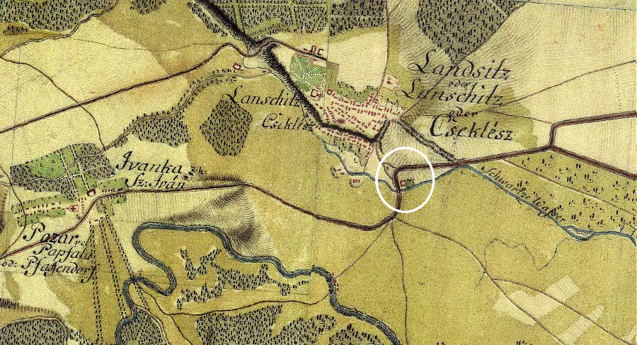 Hostinec je vyobrazený na mape z 1. vojenského mapovania.