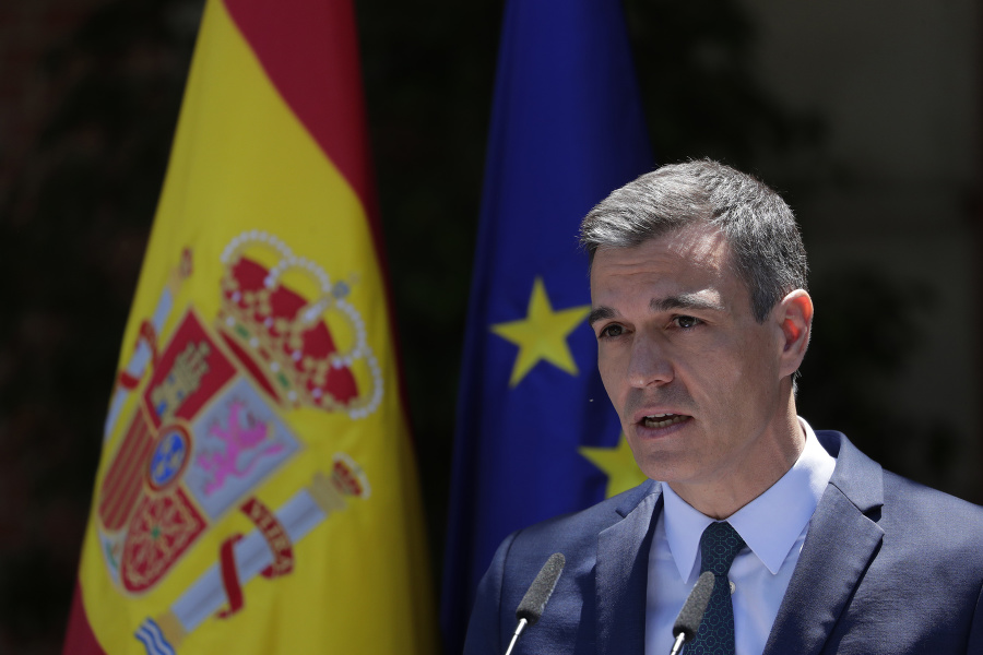 Španielsky premiér Pedro Sánchez