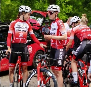 Ženský cyklistický tím Doltcini-Van