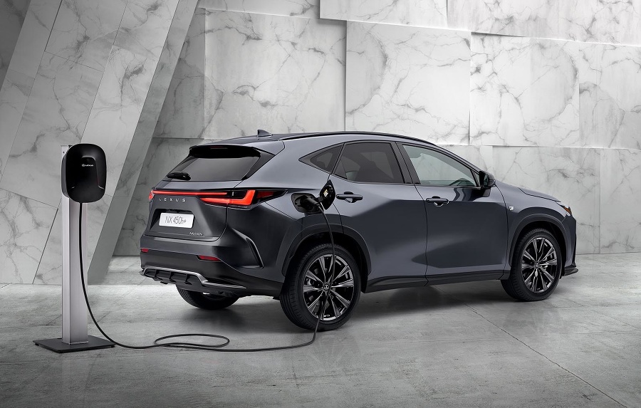 Novy Lexus NX