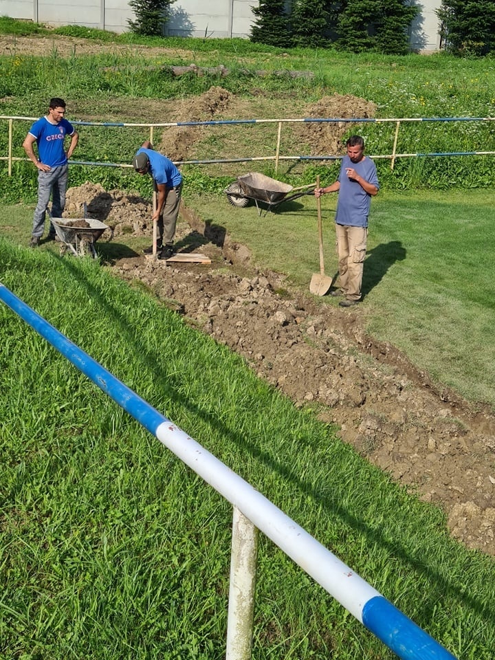 Nezamestnaní v Breznici urobili kopu užitočnej roboty.