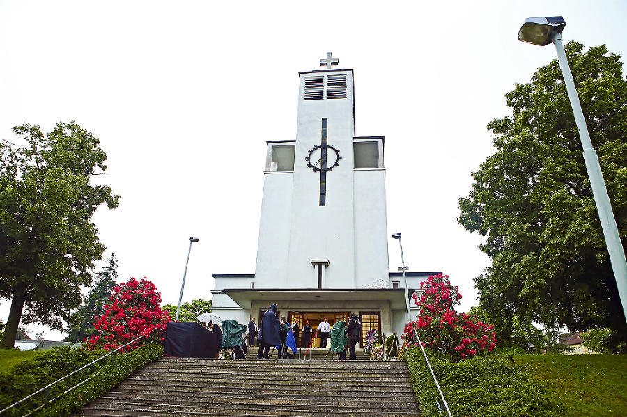 Rozlúčka sa
konala
v Kostole
sv. Anežky
Českej
v