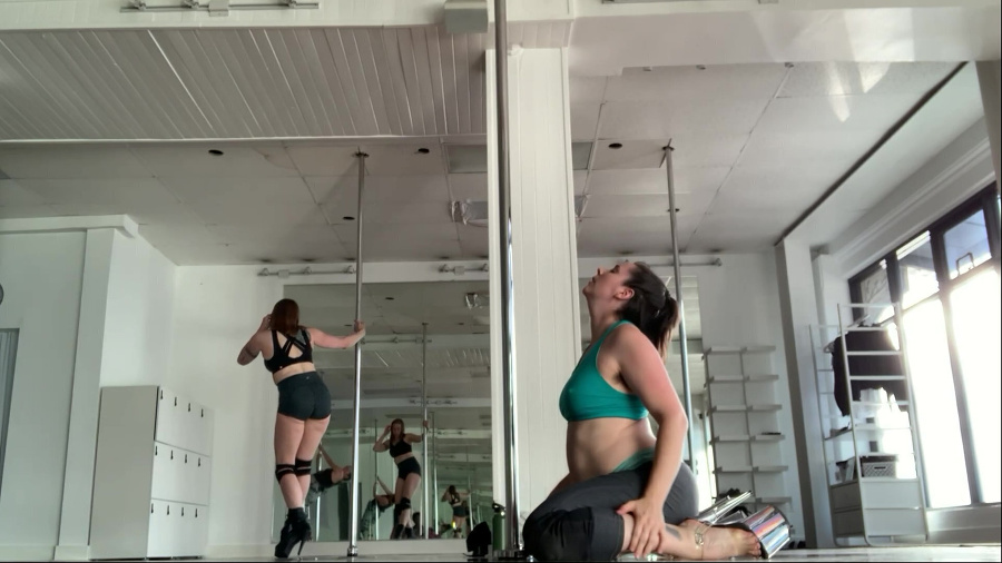 Pole dance je pre