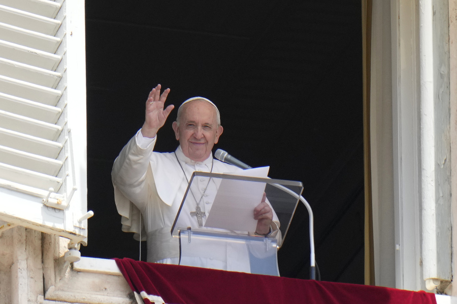 Pápež František povedie nedeľňajšiu