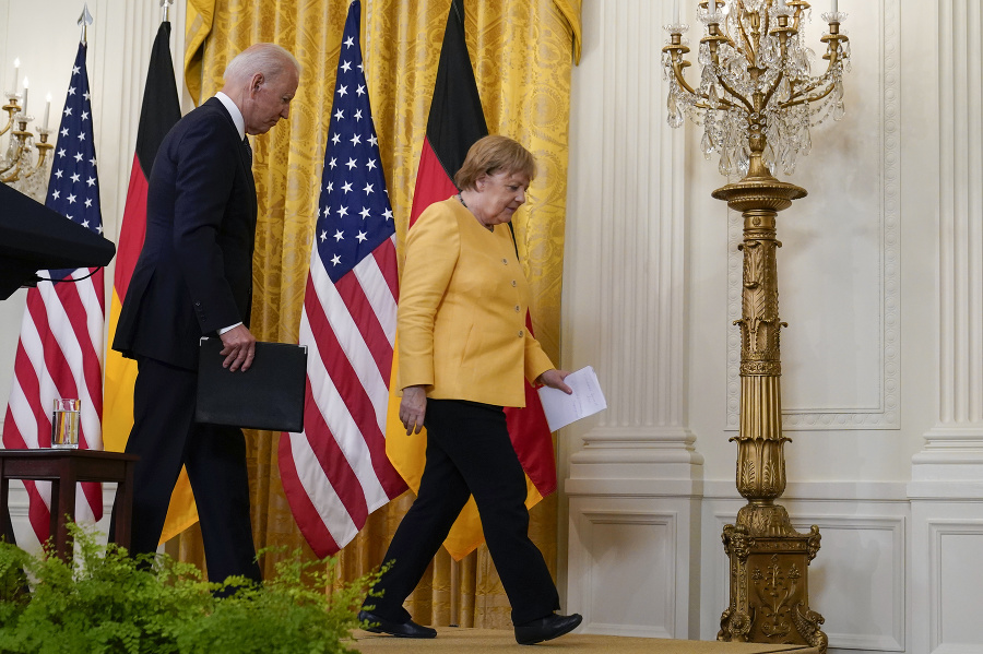 Biden s Merkelovou diskutovali
