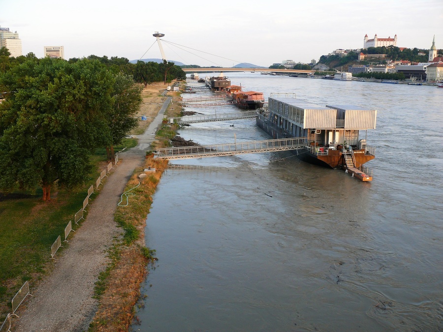 Vysoká hladina Dunaja v