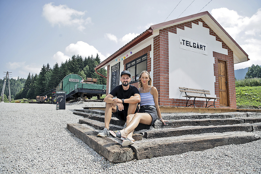 Ku kaviarenskému vagónu
prirobili aj