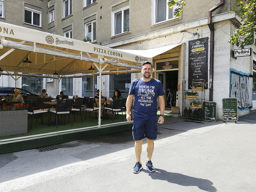 Marek (48), majiteľ reštaurácie