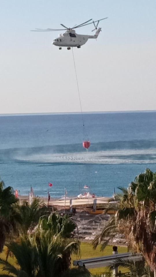 Manavgat sa nachádza asi 75 kilometrov východne od známeho juhotureckého letoviska Antalya.