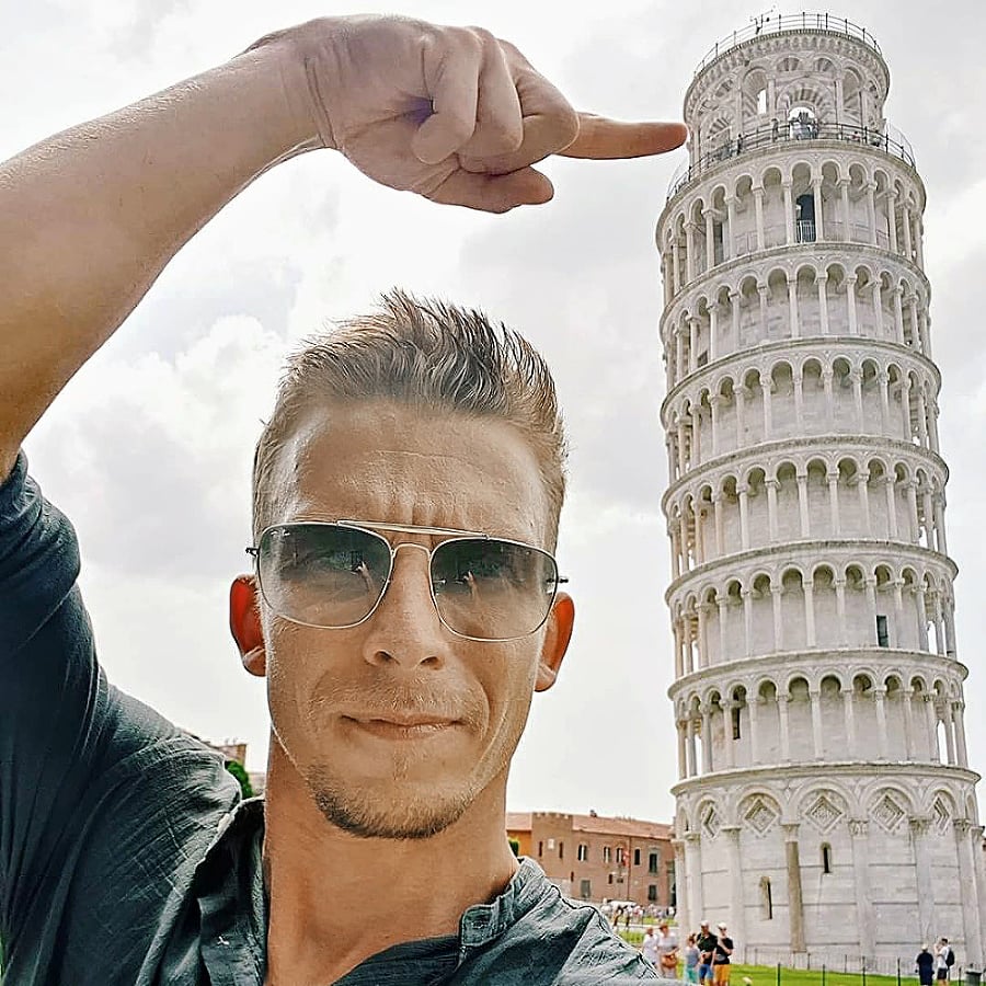 Herec Bača: Selfie pri Šikmej veži