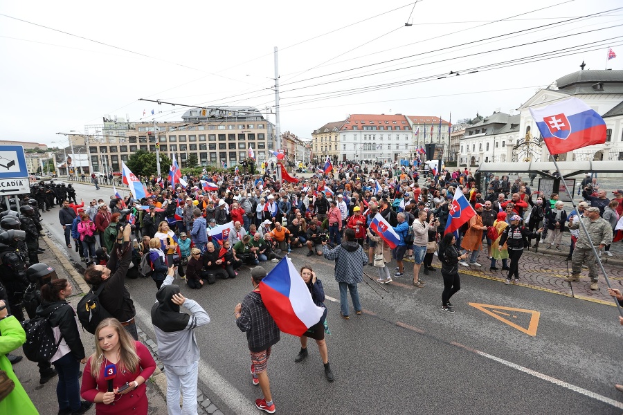 Zábery z protestu v