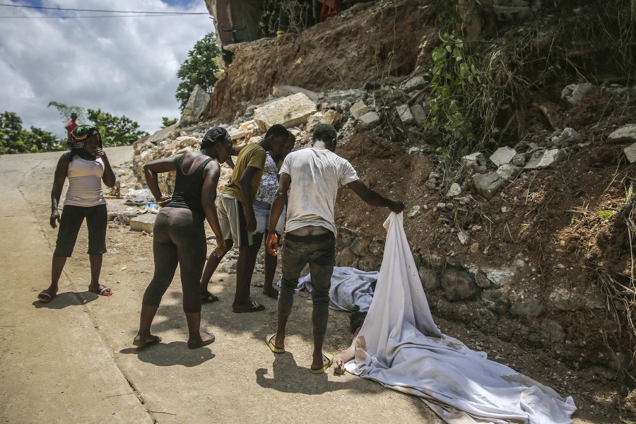 Po zemetrasení v Haiti