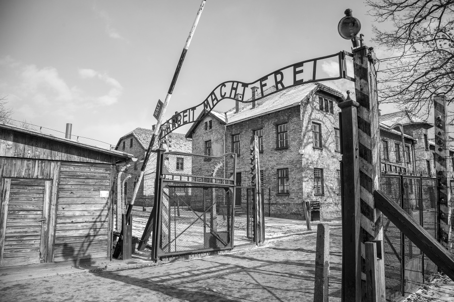 Valériu po príchode
do Auschwitzu