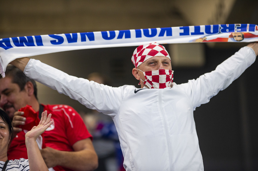 Na snímke chorvátsky fanúšik