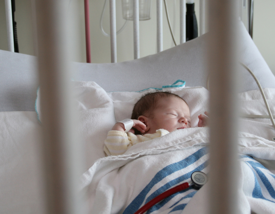 Novorodencov zamenili v nemocnici